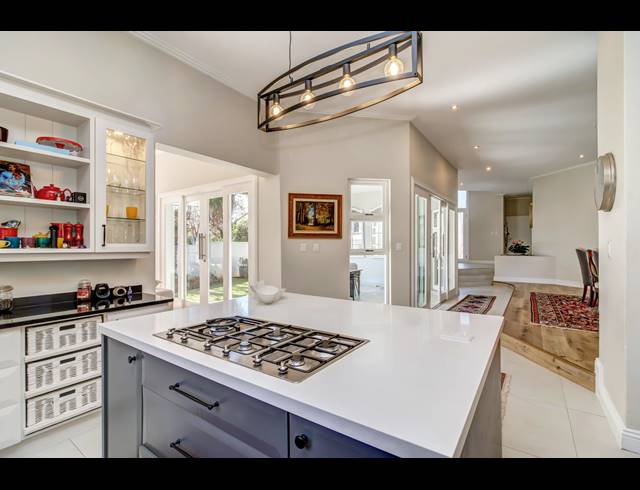 5 BEDROOM HOUSE FOR SALE IN DAINFERN VALLEY ESTATE